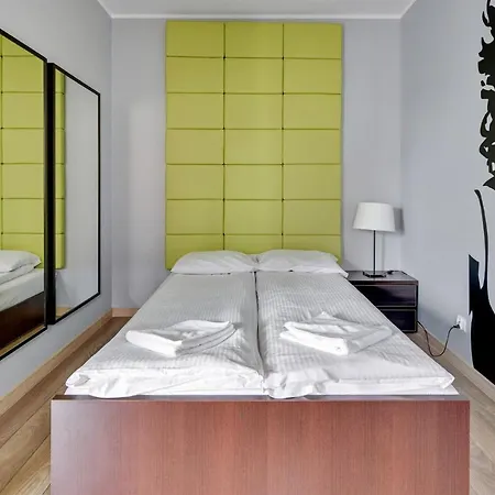 Grand - Davos Szafarnia River View Apartament *