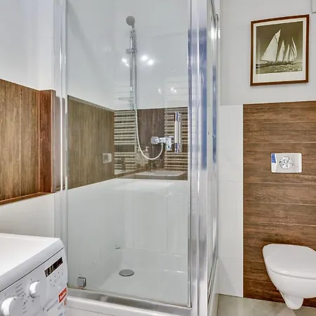 Grand - Davos Szafarnia River View Apartment *